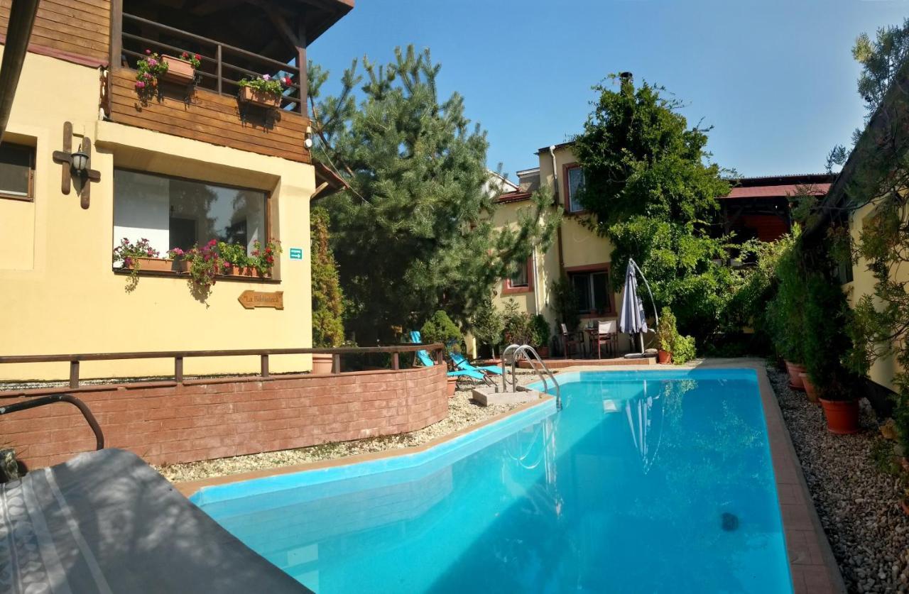 בוקרשט Casa Mica Guesthouse מראה חיצוני תמונה