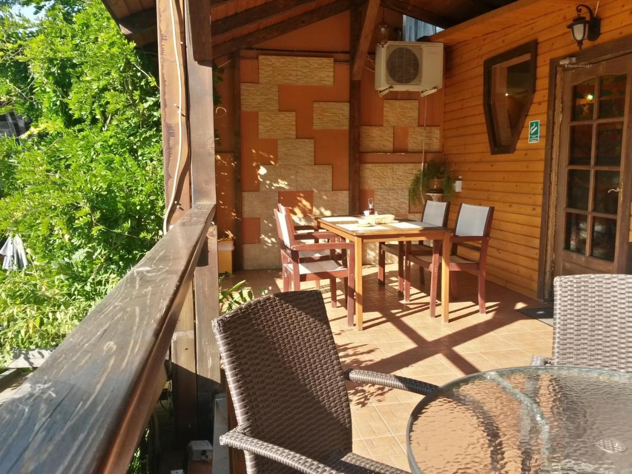 בוקרשט Casa Mica Guesthouse מראה חיצוני תמונה