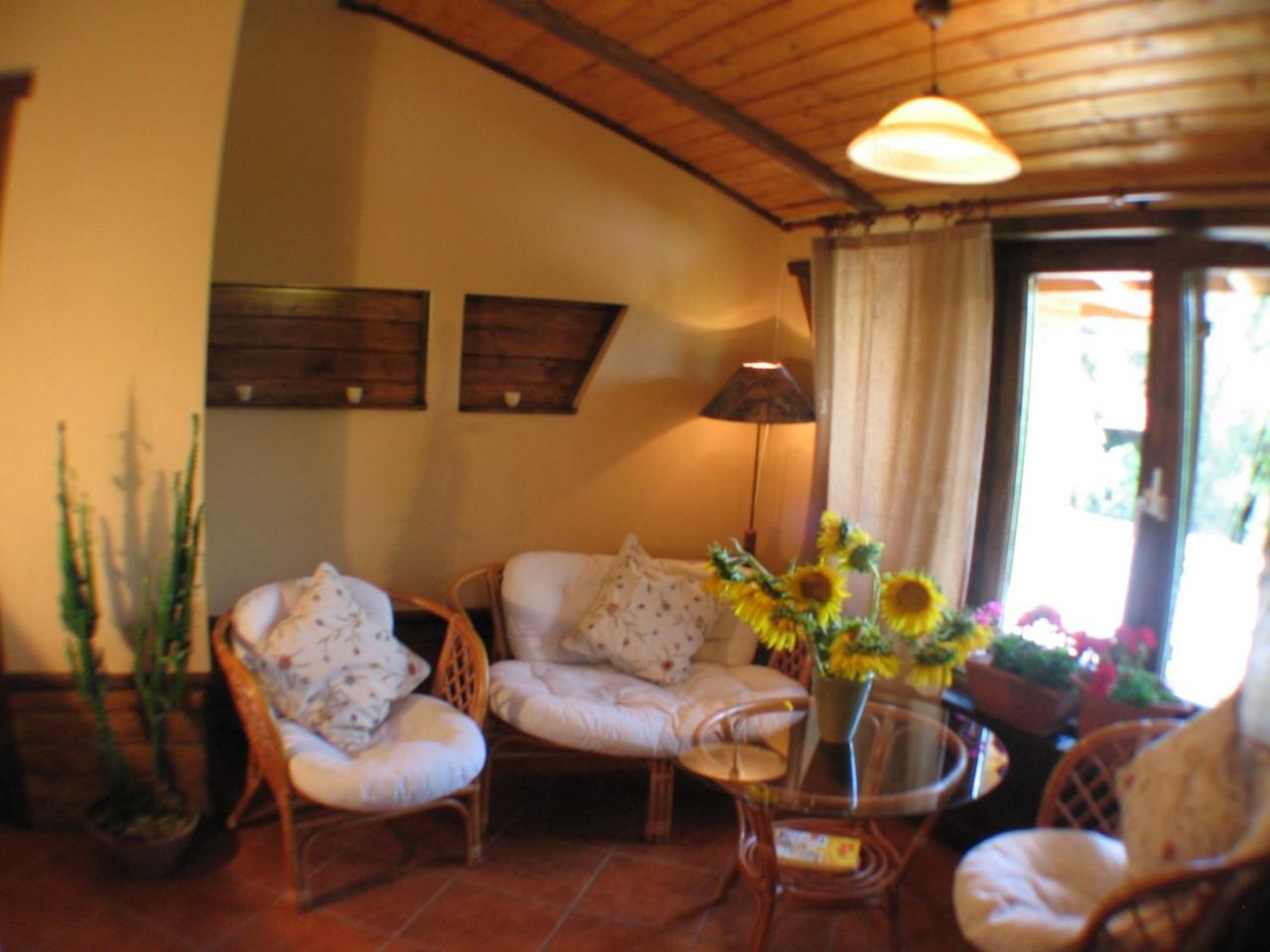 בוקרשט Casa Mica Guesthouse מראה חיצוני תמונה